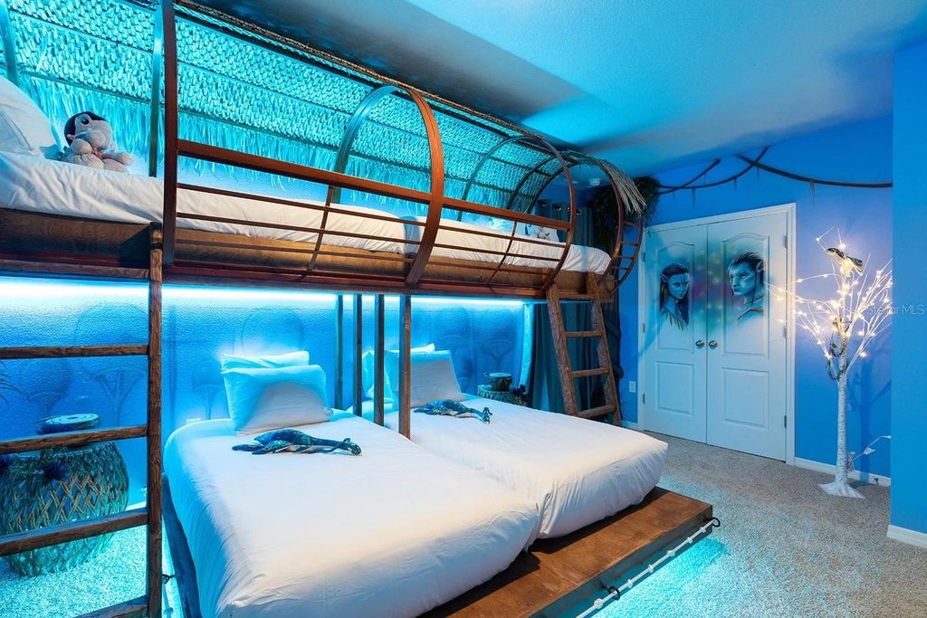 Image 26 of property listing at 7699 OAKMOSS LOOP, Davenport, FL 33837