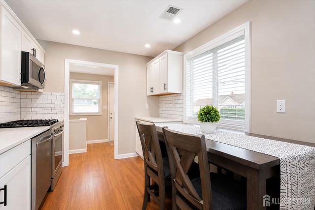 327 Woodland Avenue, Sayreville, NJ 08879