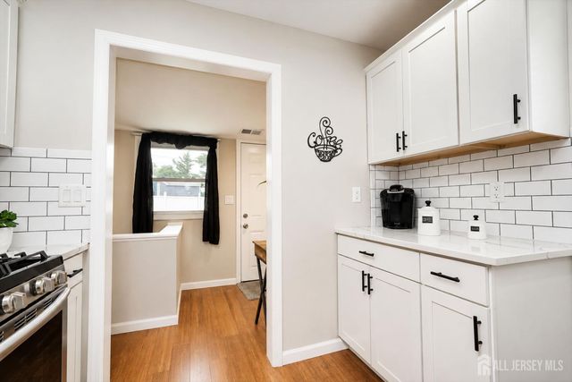 327 Woodland Avenue, Sayreville, NJ 08879