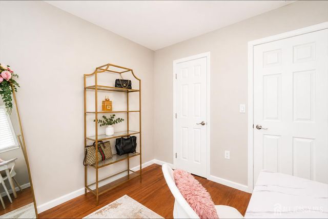 327 Woodland Avenue, Sayreville, NJ 08879