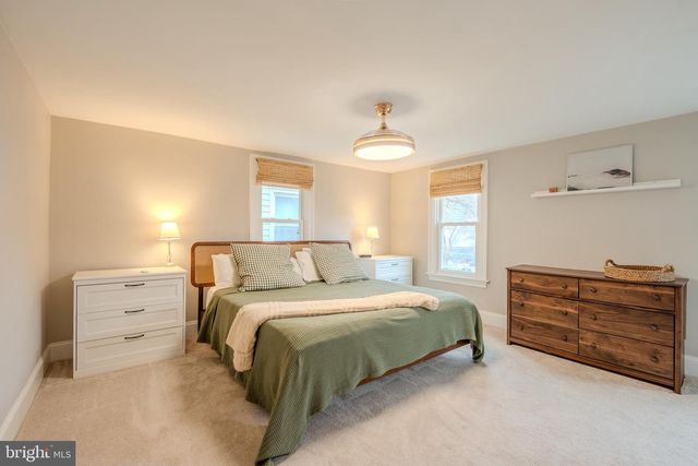 315 W SPRING AVE, Ardmore, PA 19003