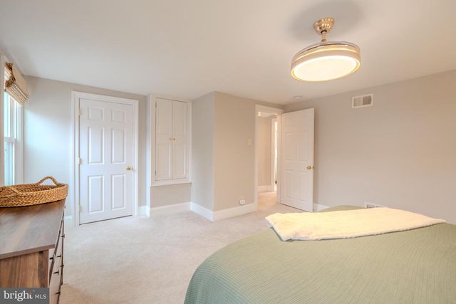 315 W SPRING AVE, Ardmore, PA 19003