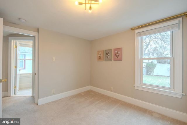 315 W SPRING AVE, Ardmore, PA 19003