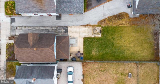 315 W SPRING AVE, Ardmore, PA 19003