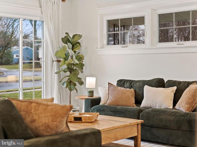 216 N 36TH ST, Camp Hill, PA 17011