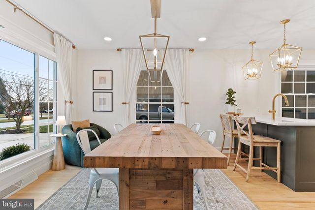 216 N 36TH ST, Camp Hill, PA 17011