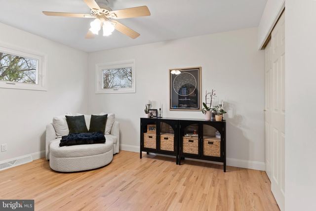 216 N 36TH ST, Camp Hill, PA 17011