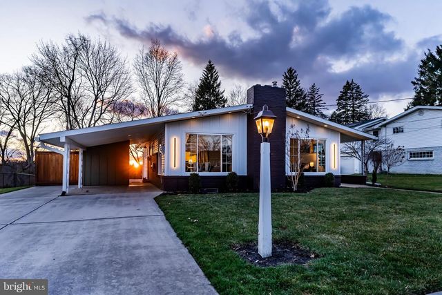 216 N 36TH ST, Camp Hill, PA 17011