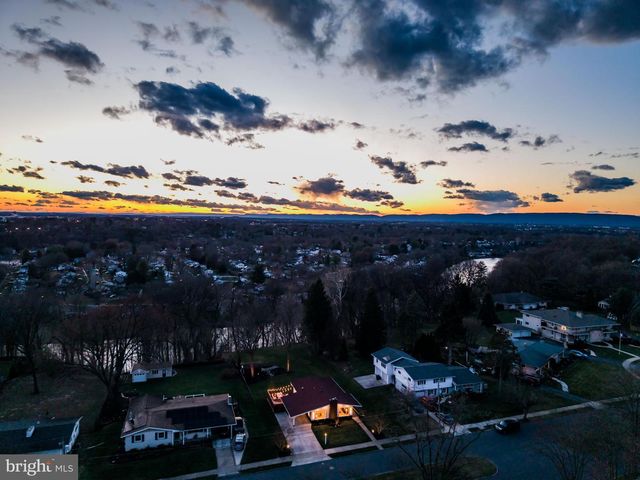 216 N 36TH ST, Camp Hill, PA 17011