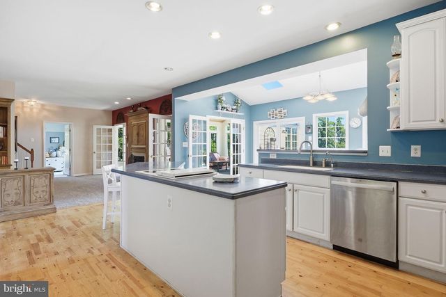 1810 LOVE POINT RD, Stevensville, MD 21666