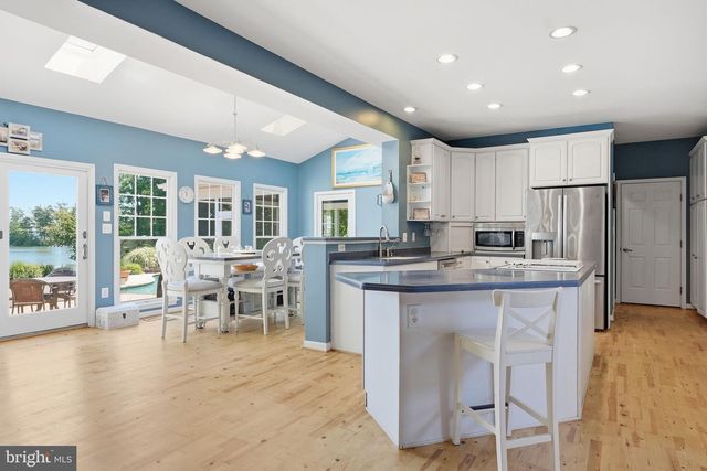1810 LOVE POINT RD, Stevensville, MD 21666