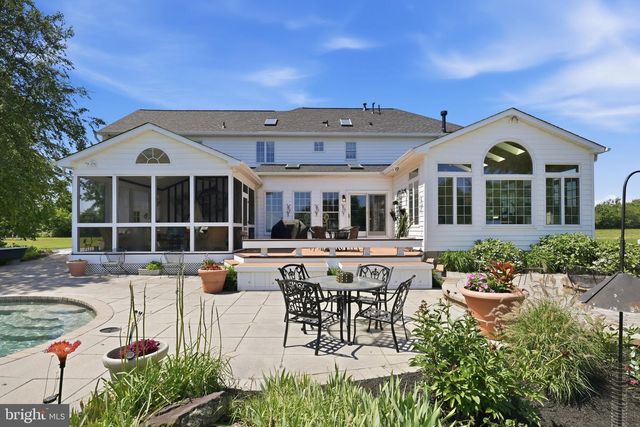 1810 LOVE POINT RD, Stevensville, MD 21666