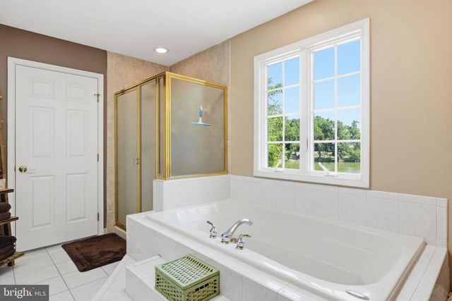 1810 LOVE POINT RD, Stevensville, MD 21666