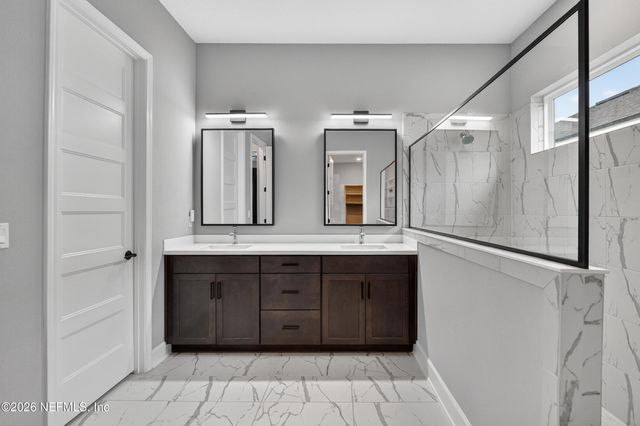 9809 INVENTION Lane, Jacksonville, FL 32256