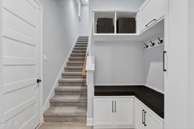 9809 INVENTION Lane, Jacksonville, FL 32256