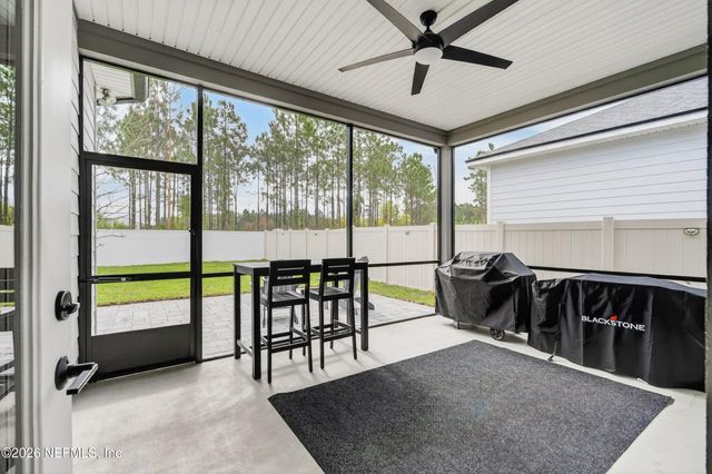 9809 INVENTION Lane, Jacksonville, FL 32256