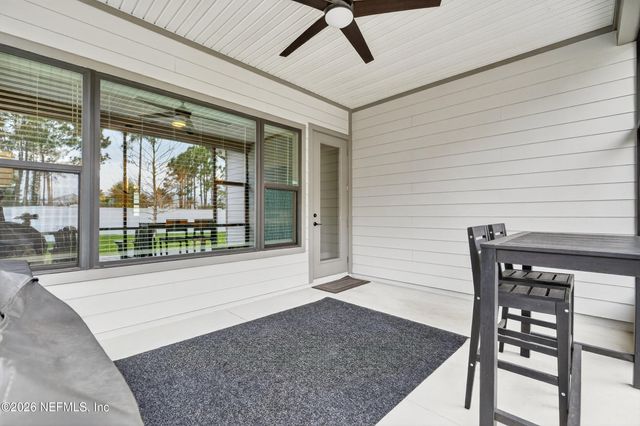 9809 INVENTION Lane, Jacksonville, FL 32256