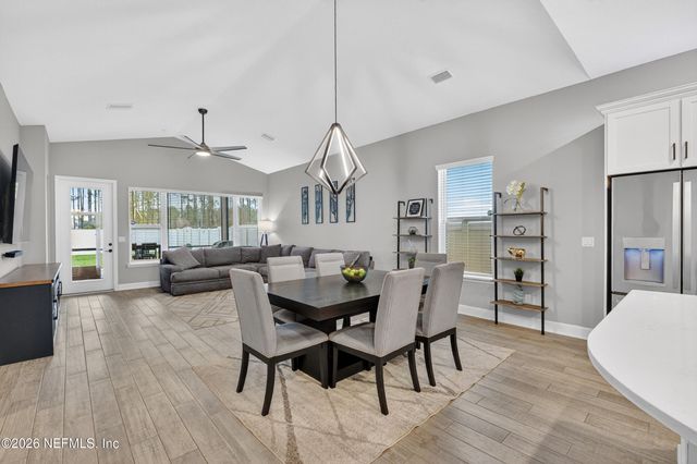 9809 INVENTION Lane, Jacksonville, FL 32256