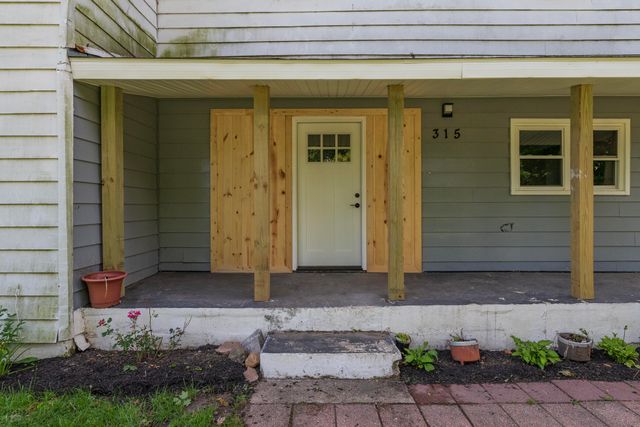 315 East Street, Mendon, MI 49072