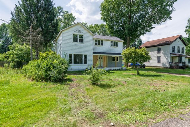 315 East Street, Mendon, MI 49072
