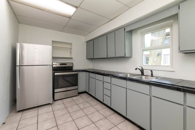315 East Street, Mendon, MI 49072