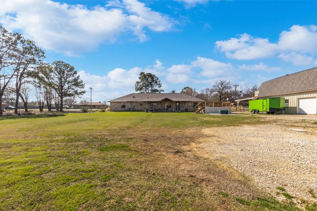 101 Hill Top Circle, Burleson, TX 76028