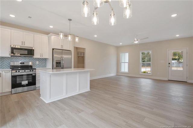 5824 Fairway Drive, Hope Mills, NC 28348