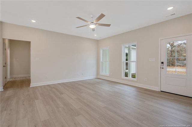 5824 Fairway Drive, Hope Mills, NC 28348
