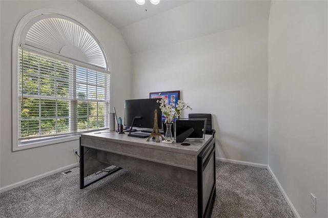 8375 Timber Trails Drive, De Soto, KS 66018