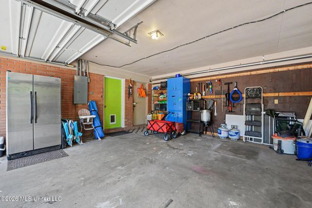 1523 E 2nd Street, Pass Christian, MS 39571