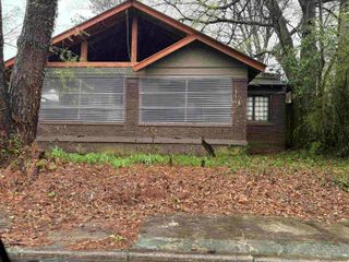 1637 LINDEN AVE, Memphis, TN 38104