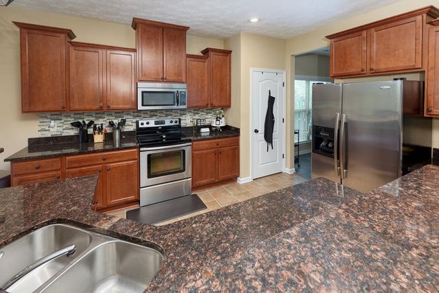 12 Brentview Drive, Phenix City, AL 36869