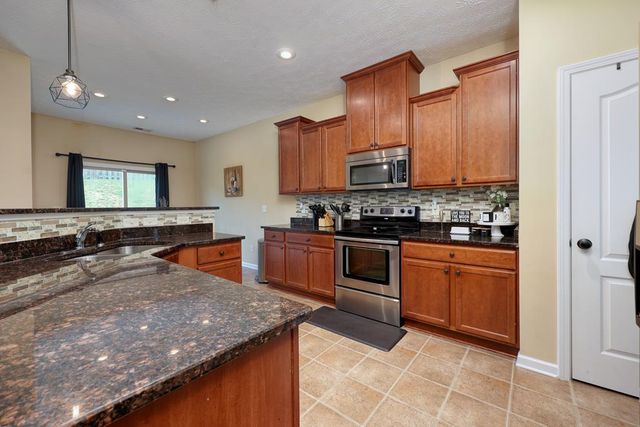 12 Brentview Drive, Phenix City, AL 36869