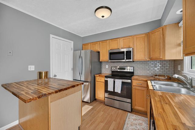 3736 Belleau Wood Drive, Lexington, KY 40517