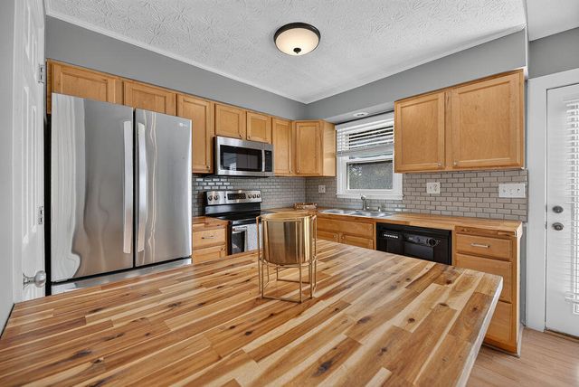 3736 Belleau Wood Drive, Lexington, KY 40517