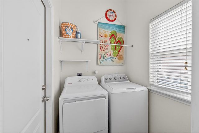 15209 S Padre Island Dr 106, Corpus Christi, TX 78418