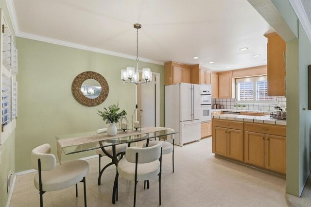 1657 Sweetbriar Drive, San Jose, CA 95125