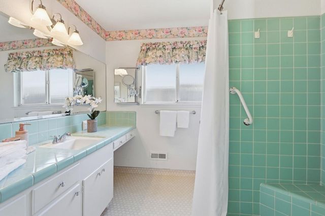 1657 Sweetbriar Drive, San Jose, CA 95125
