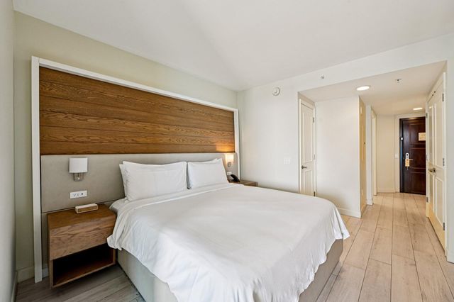 505 N Fort Lauderdale Beach Boulevard 1909, Fort Lauderdale, FL 33304