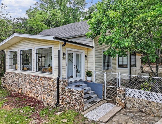 806 Prospect Ave, Hot Springs, AR 71901