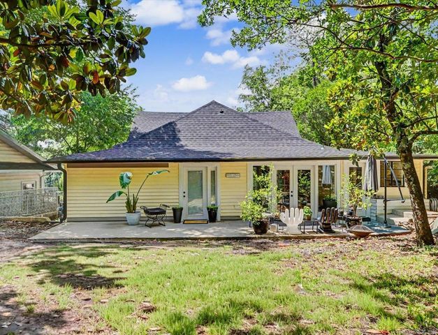 806 Prospect Ave, Hot Springs, AR 71901