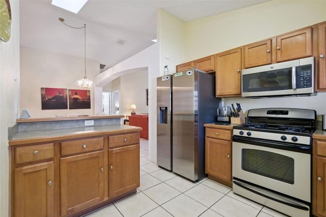 8122 POMO DRIVE, Kissimmee, FL 34747