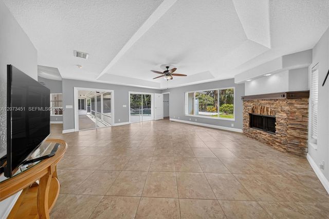 1215 Stallion Drive, Loxahatchee, FL 33470