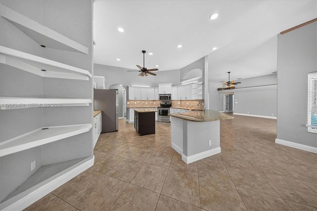 1215 Stallion Drive, Loxahatchee, FL 33470