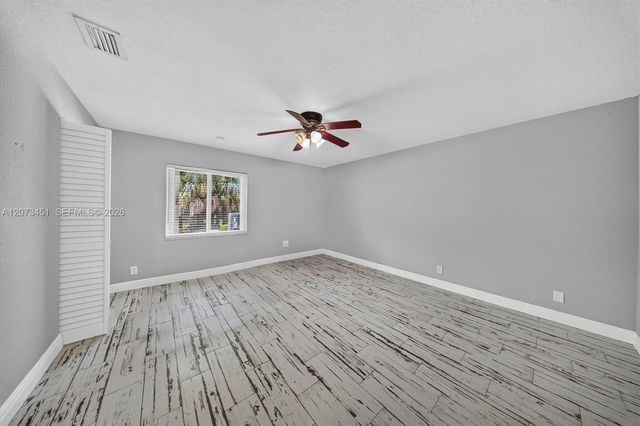 1215 Stallion Drive, Loxahatchee, FL 33470