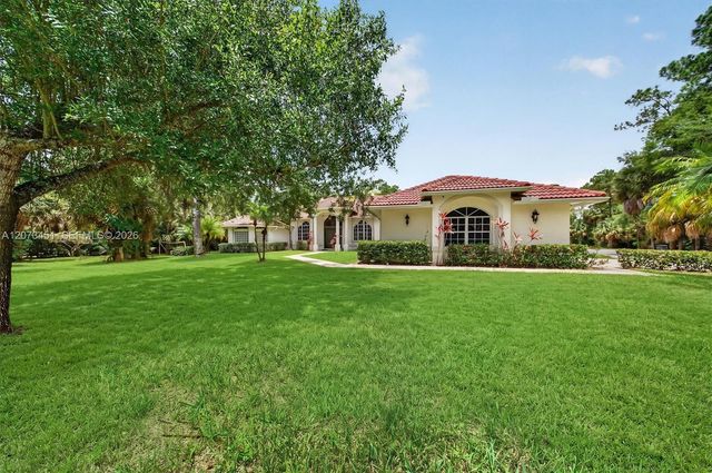 1215 Stallion Drive, Loxahatchee, FL 33470