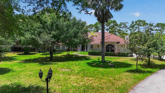1215 Stallion Drive, Loxahatchee, FL 33470