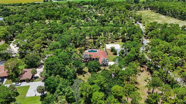 1215 Stallion Drive, Loxahatchee, FL 33470