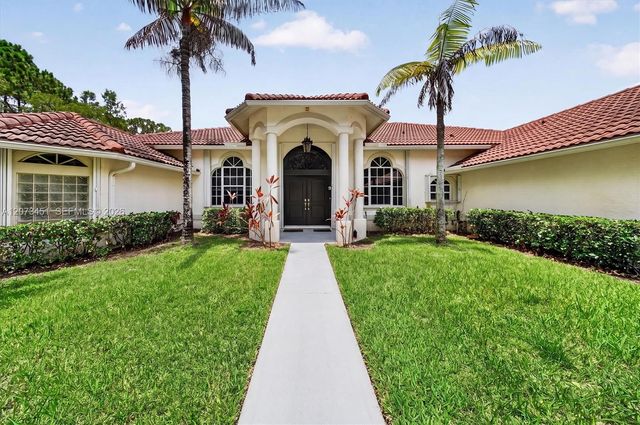 1215 Stallion Drive, Loxahatchee, FL 33470