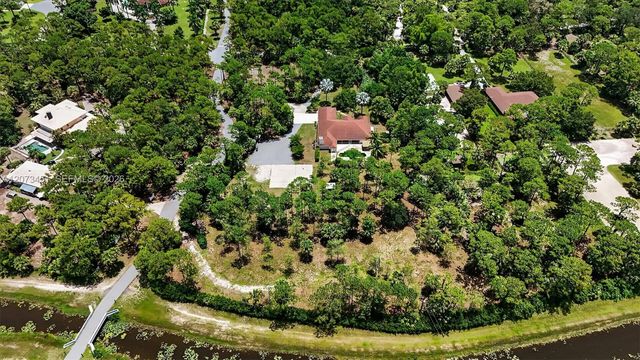 1215 Stallion Drive, Loxahatchee, FL 33470